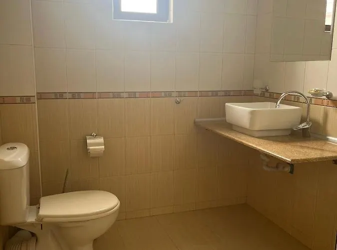 мари Апартамент Равда