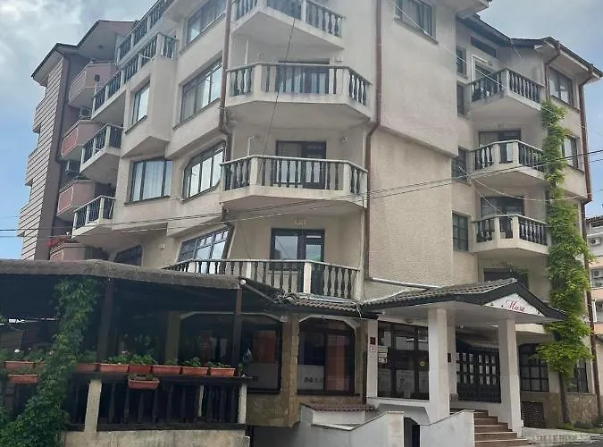 мари Апартаменты Равда